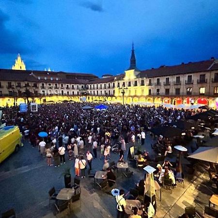 Arquitecto De La Vida- Plaza Mayor Леон Екстериор снимка