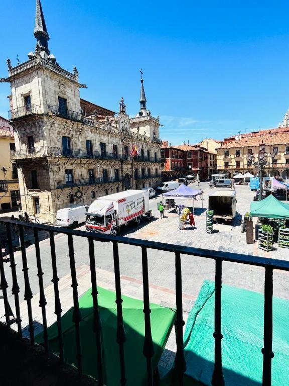 Arquitecto De La Vida- Plaza Mayor Леон Екстериор снимка